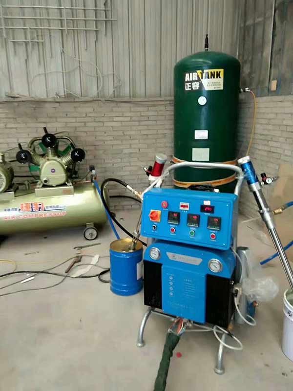 濟(jì)南聚脲噴涂機(jī)(圖2) Q5200濟(jì)南聚脲噴涂機(jī)氣動型